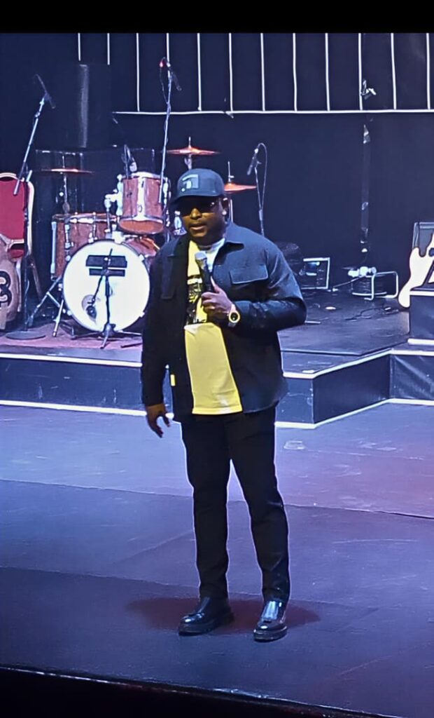 Drtonez engaging with the audience during ZedFEST 2023